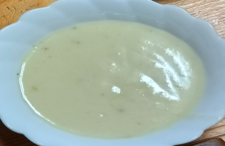 じゃがいもの冷製スープ