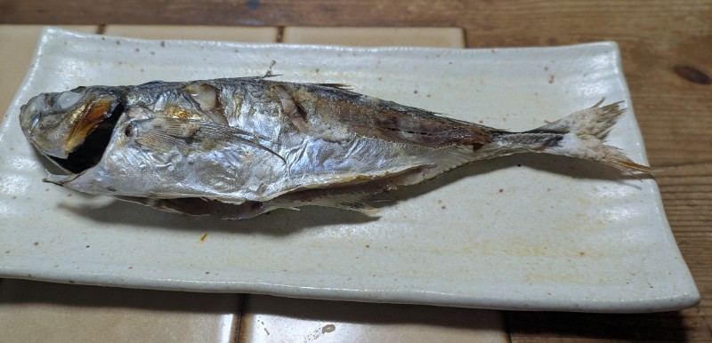 あじの塩焼き